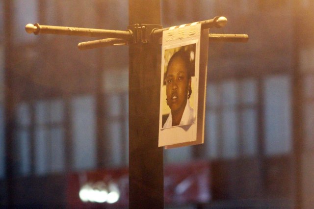 2013 Feb. 8: Mo(u)rning ...