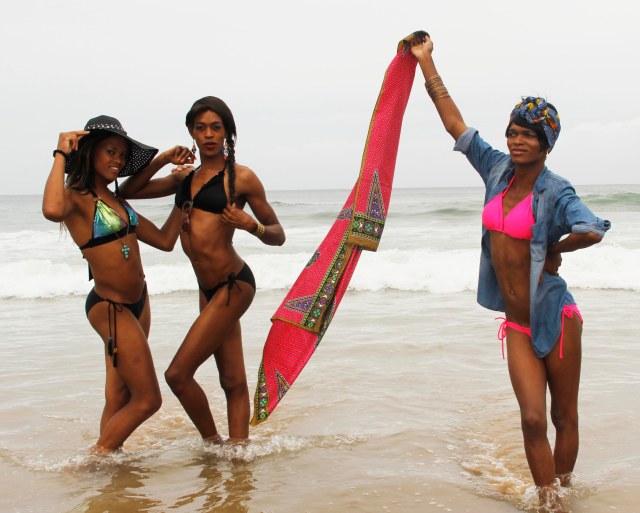 L-R:  Melissa Mbambo, Candice Nkosi & Yaya Mavundla
