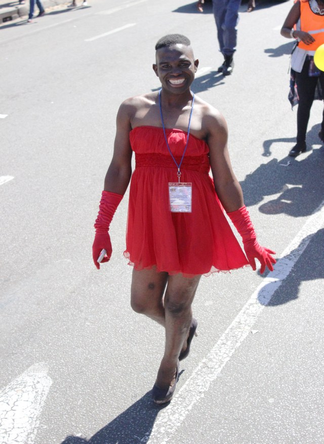 2014 May 10 Girl in a red dress_7093 sm