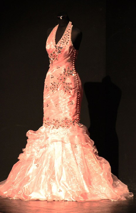 The best dress, as prize for the overall winner