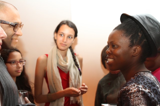 Muholi and supporters_9213