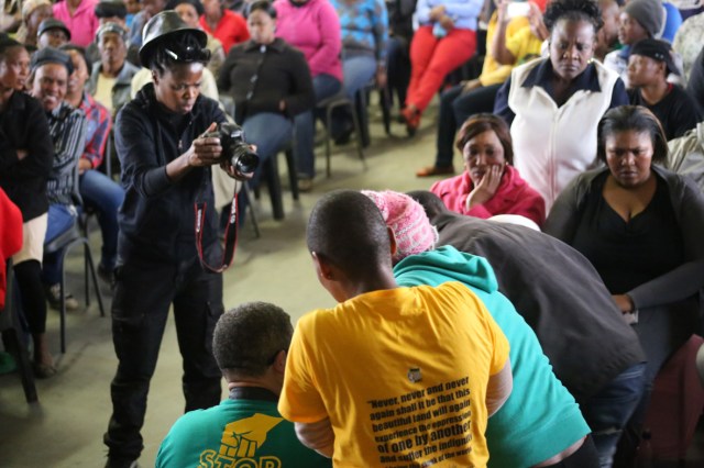 Muholi documenting_0497