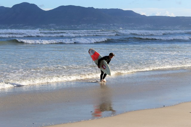 nobody is there_0104