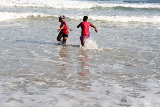 we are not here_0079