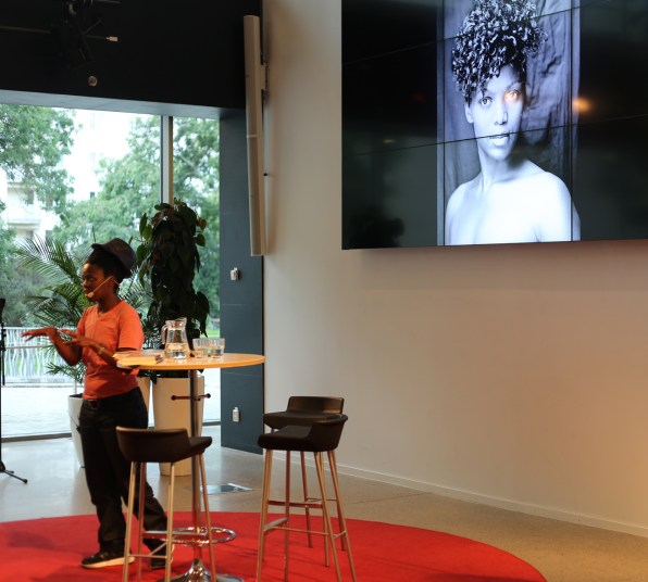 2015 Sept. 2 Muholi presents @ Hasselblad_2384