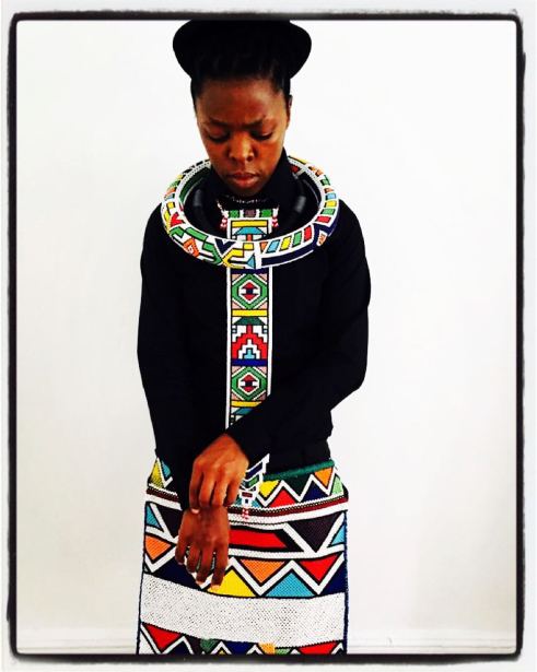 2016.06.03 Muholi before the AO awards